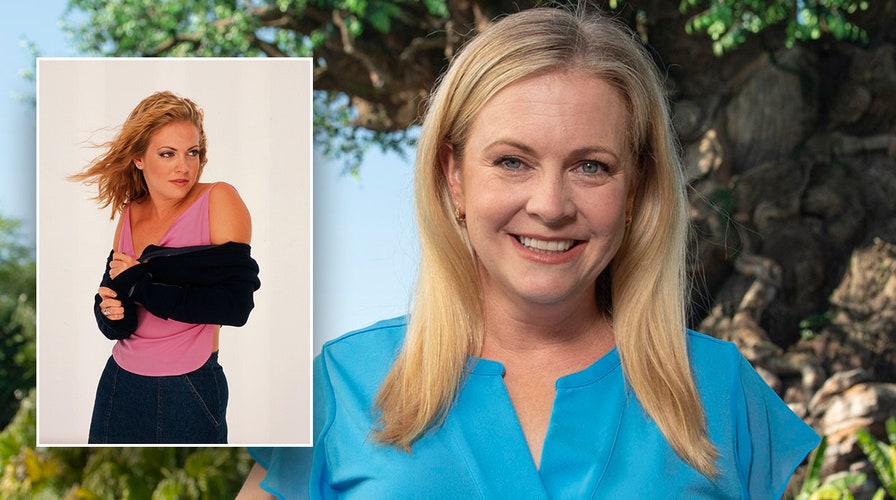 casey rene recommends sexy melissa joan hart pic