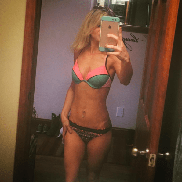angie fischer recommends sexy mom selfie pic