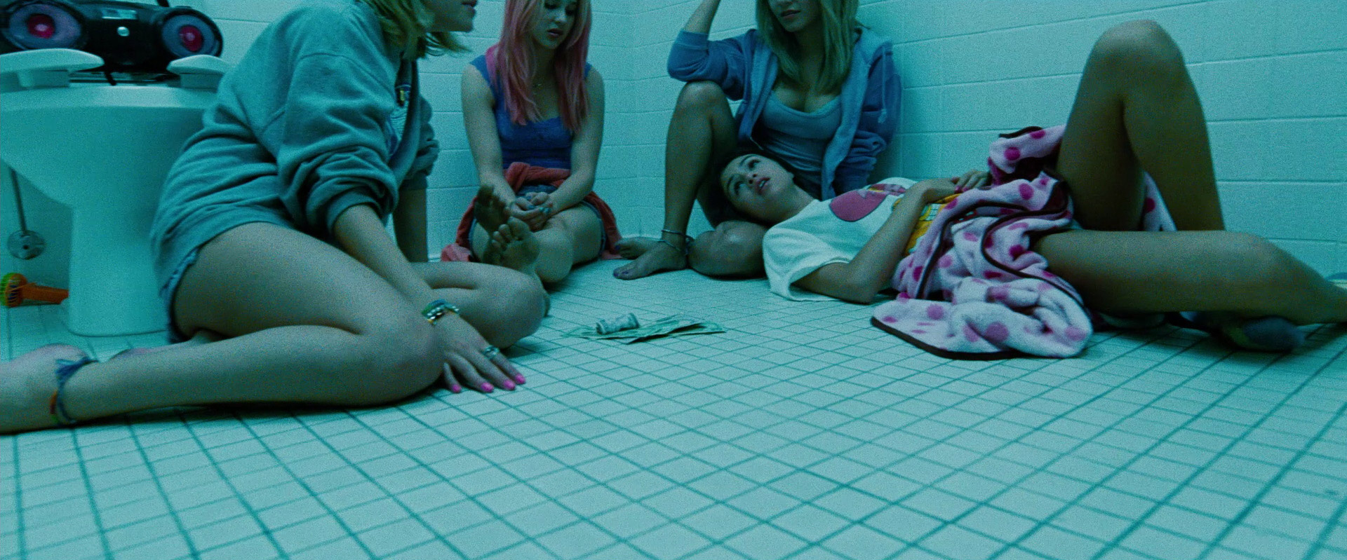 dhagash shah recommends Spring Breakers Pool Scene
