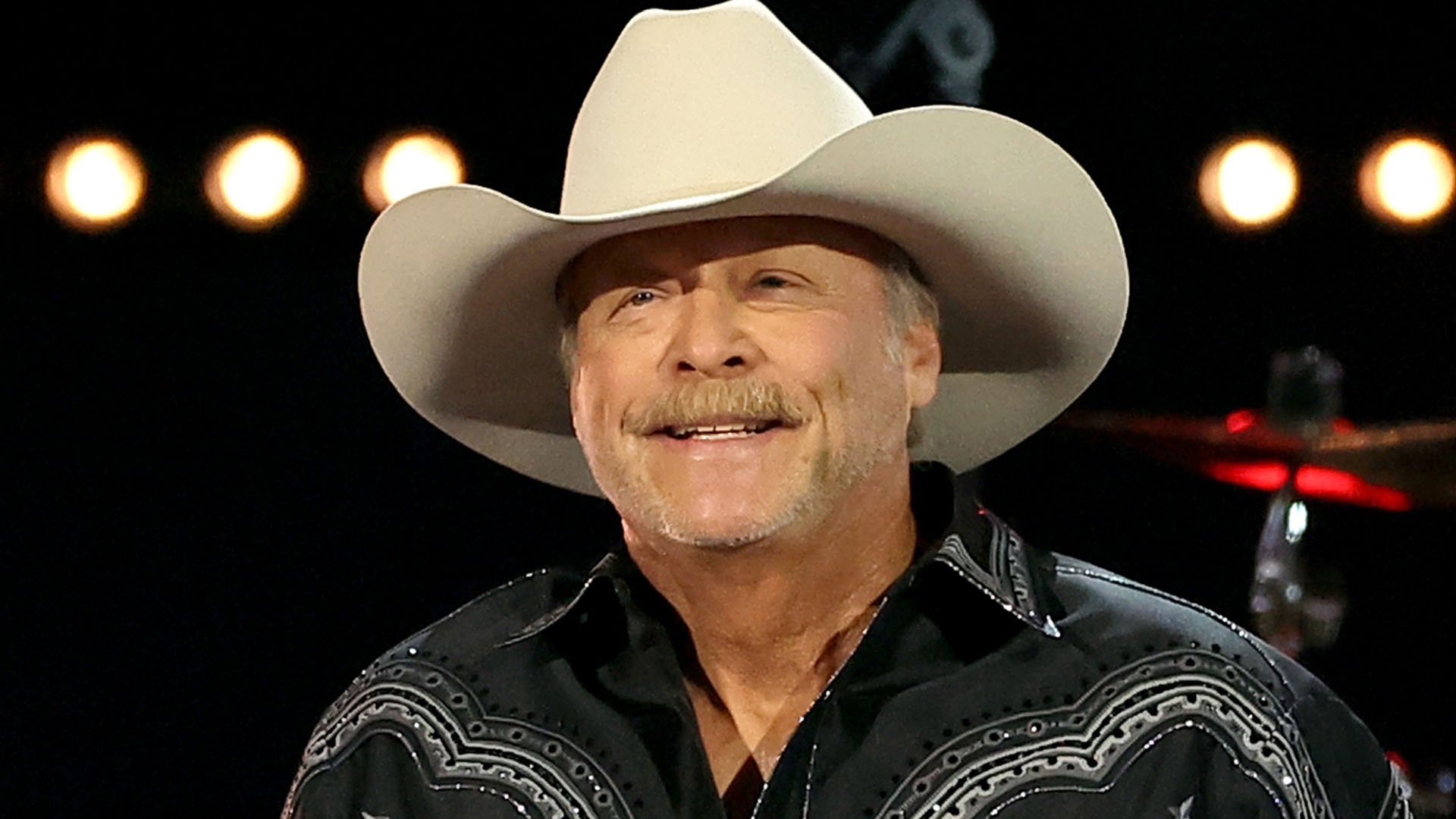 alexandra duke recommends Who Did Alan Jackson Cheat With